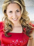 Elizabeth Vélez Urie