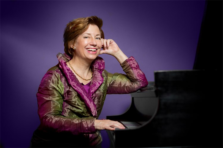 Patricia Goodson, pianist pianist Patricia Goodson